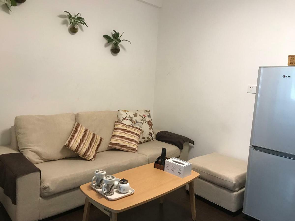 Lin Jiang Apartment Гуанчжоу Экстерьер фото